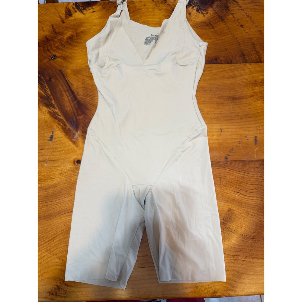 Maidenform Nude Full Body Shaper Size Small Seamless Tummy Control Shapewear